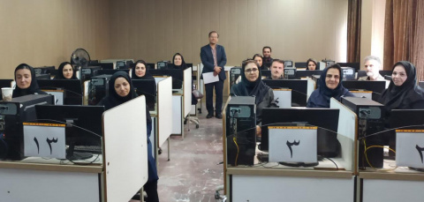 جلسه هماندیشی سرپرست جدید کتابخانه مرکزی با کتابداران